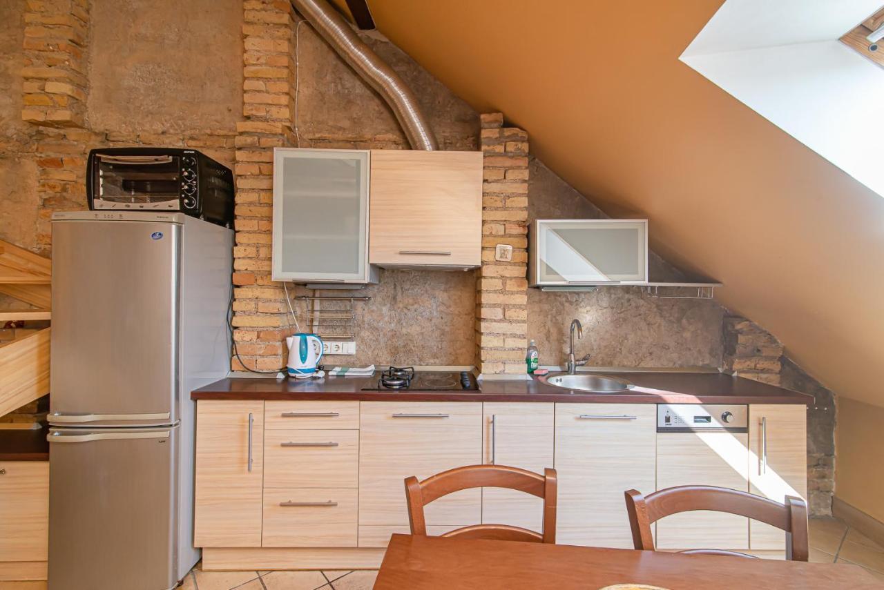Spacious 2-Bedroom Apartment With Sauna In Vilnius Old Town By Urban Rent Exterior photo