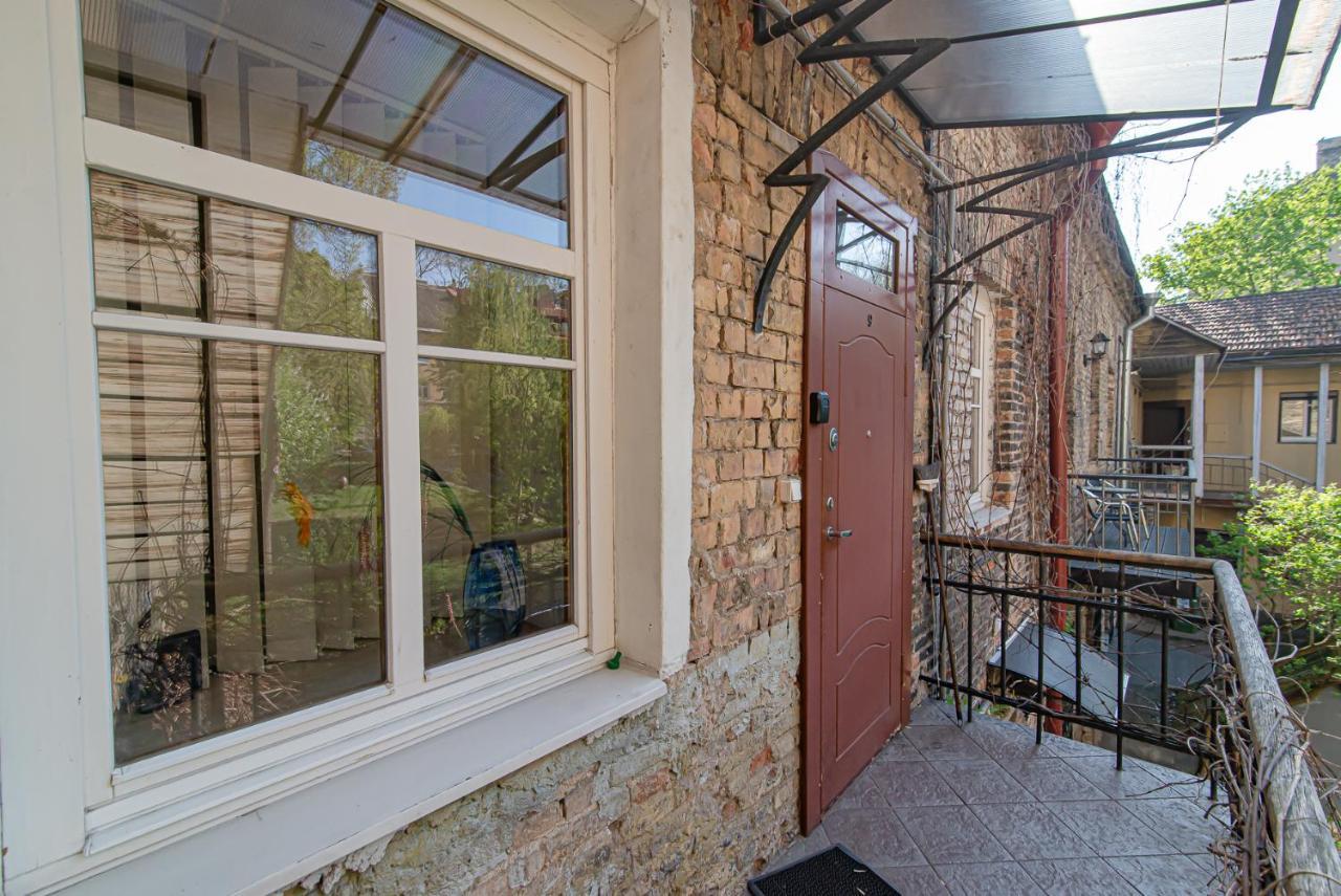 Spacious 2-Bedroom Apartment With Sauna In Vilnius Old Town By Urban Rent Exterior photo